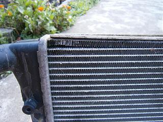 Капает из радиатора-pb030029.jpg