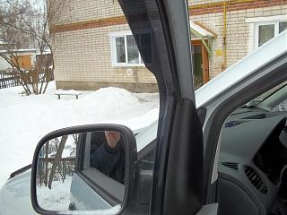 Дефлекторы передних дверей и на капот-100_1066.jpg