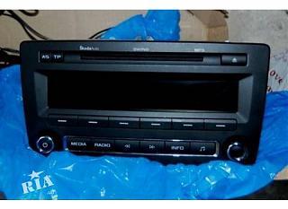 RCD-310 Установка, настройки-b_u_elektrooborudovanye_kuzova_radyo_y_audyooborudovanye_dynamyky_legkovoy_skoda_octavia_new__13.jpg
