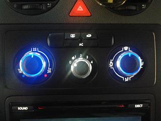 малый тюнинг салона:)-2013-04-25-19.09.23.jpg