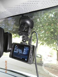 Выбор автомобильного видеорегистратора-p5180035.jpg