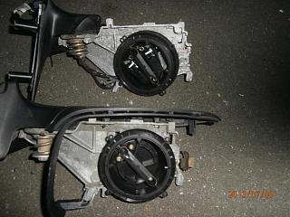 Установка электрозеркал-p7090023.jpg
