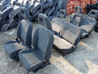 Дополнительное сиденье 3 ряда для VW Caddy Life 2009 куплю-p1010568.jpg
