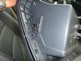 Замена (установка) бардачка от VW Caddy Life 2011-2012гг.-p1000939.jpg