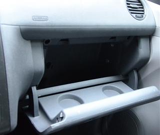Замена (установка) бардачка от VW Caddy Life 2011-2012гг.-dsc_0332.jpg