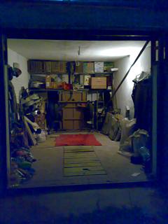 А что еще можно перевезти на Caddy ?-garage.jpg