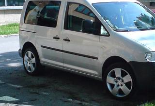 Эффектные фотки-50_17inch_caddy-with-225-45-r17.jpg