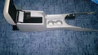 Подлокотник от Caddy Life / Touran-2014-04-17-1164.jpg