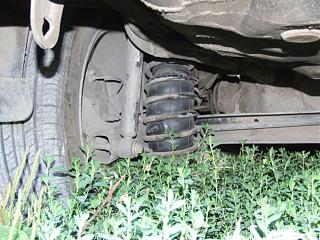 Двухлистовые рессоры и отбойники между листами.-2005_01040067-1-.jpg