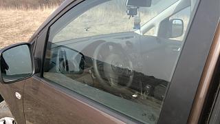 ну вот он и мой CADDY trendline 1.6TDI 55-2012-04-06-048.jpg