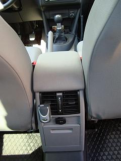 Подлокотник от Caddy Life / Touran-dsc00629.jpg