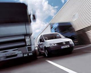 Кому обои!?!-volkswagen_caddy_pic_31819.jpg