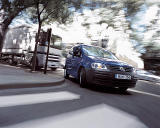 Кому обои!?!-volkswagen_caddy_pic_31837.jpg