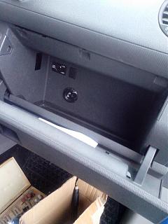 Замена (установка) бардачка от VW Caddy Life 2011-2012гг.-img_20160924_090538.jpg