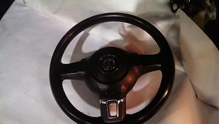 Подушки безопасности-rul-vw-touran.jpg