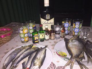 Крым. Подготовка к пляжному сезону.-fcc1c43d-9d2e-4723-803d-b8ee7c392204.jpg