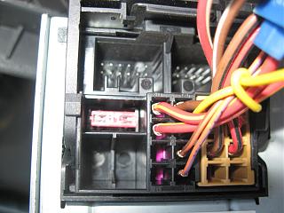 Как к штатному RCD 300 приобщить MP3 и какой???-img_5271.jpg