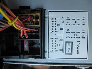 Как к штатному RCD 300 приобщить MP3 и какой???-img_5273.jpg